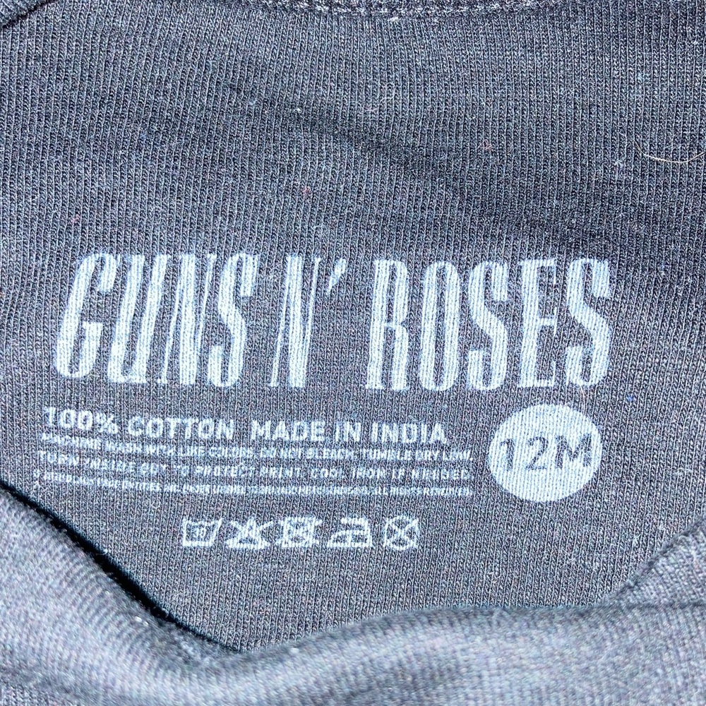 Guns N’ Roses Sweet Child o’ mine Black Baby Onesie music 9-12 months onesie - Picture 3 of 3
